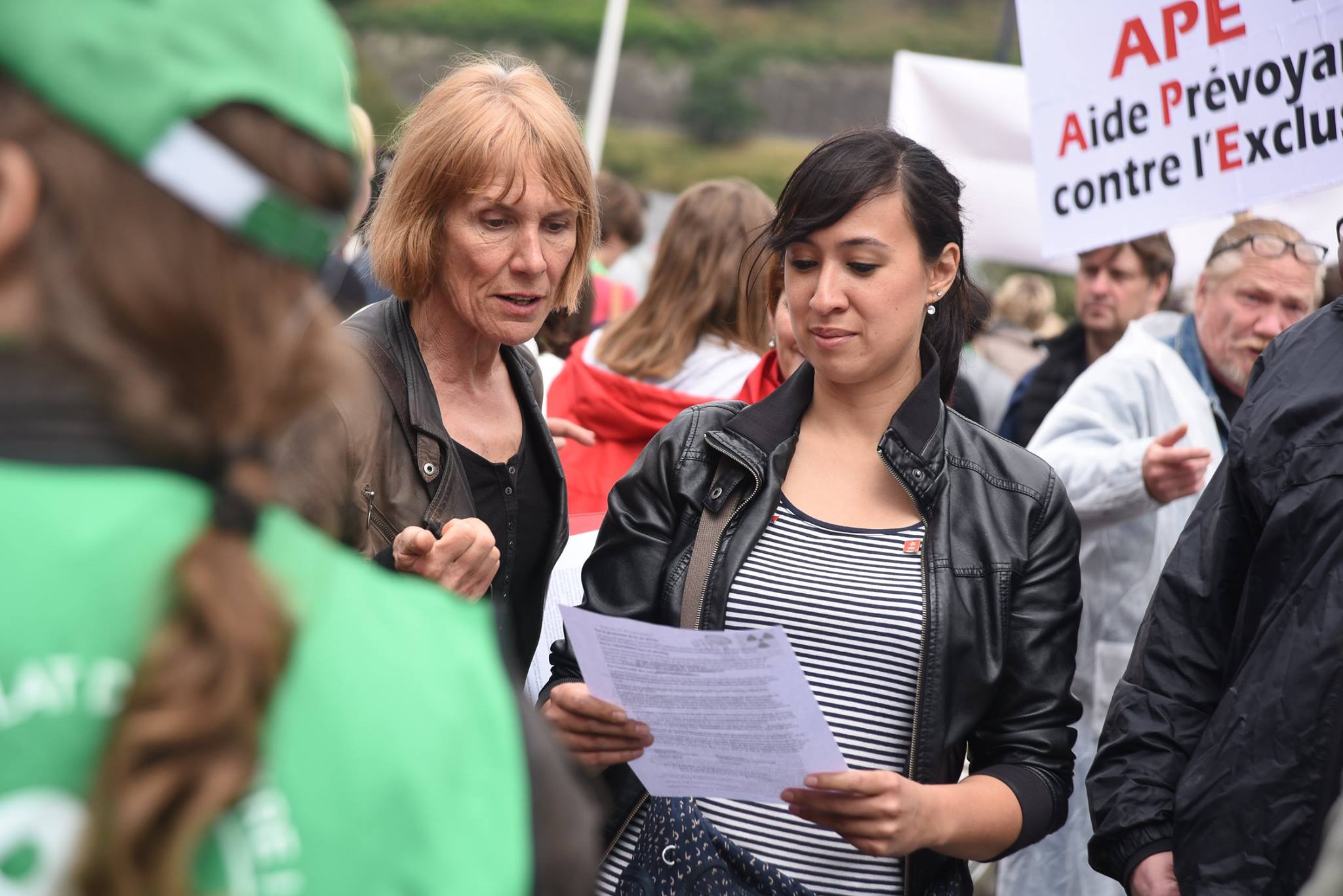 La réforme MR-ENGAGÉS de suppression de l'emploi APE : des travailleurs et des services en danger dans notre ville