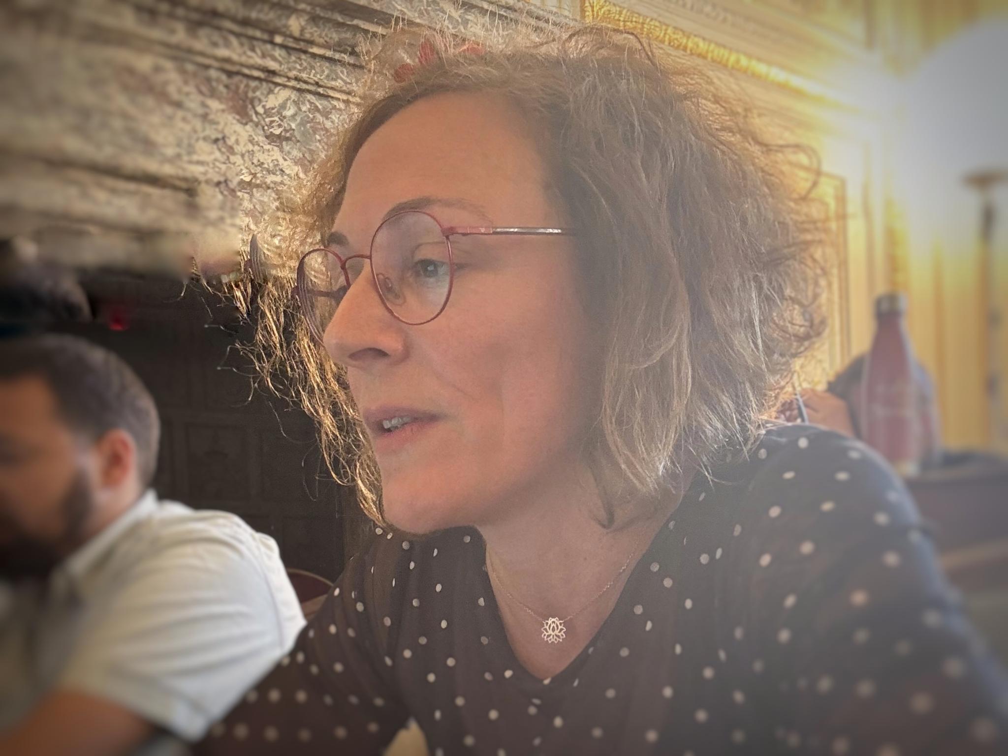 Sophie Lecron lors du débat budgétaire de la Ville de Liège en 2025